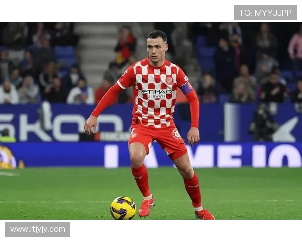 意媒透露科莫利计划冬窗引进图卢兹后卫克雷斯韦尔助力尤文图斯